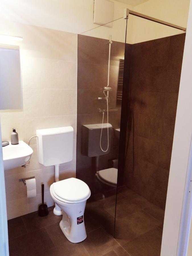 Motel Graz Ost Bagian luar foto